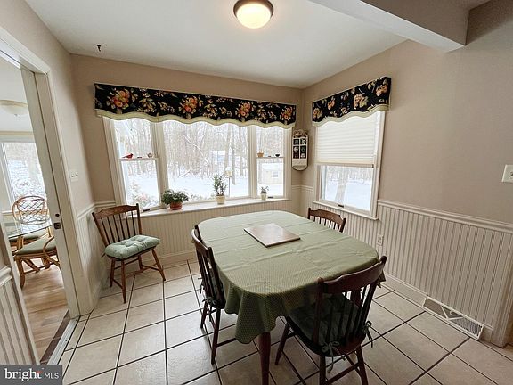 5th image of 1513 Doyle Dr