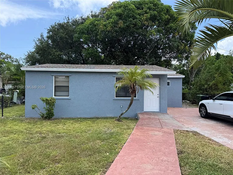 2352 NW 13th Ct — Photo 26
