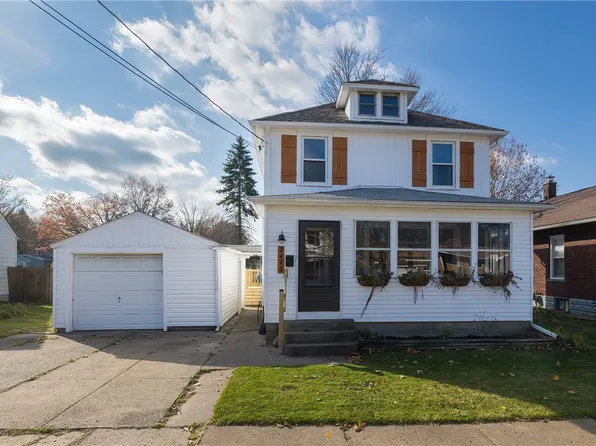 2442 Station Rd, Erie, PA 16510