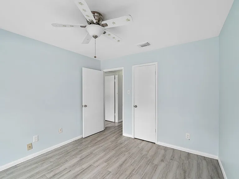 10623 Wickersham Ln — Photo 26
