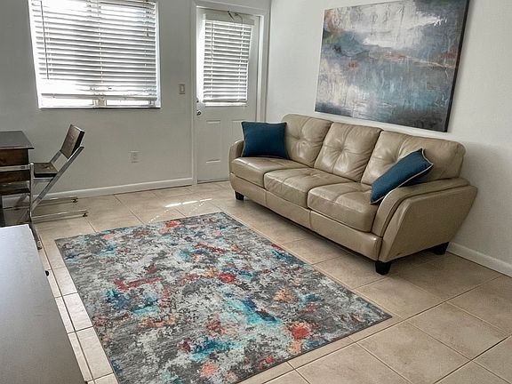 4th image of 1536 Argyle Dr APT 1