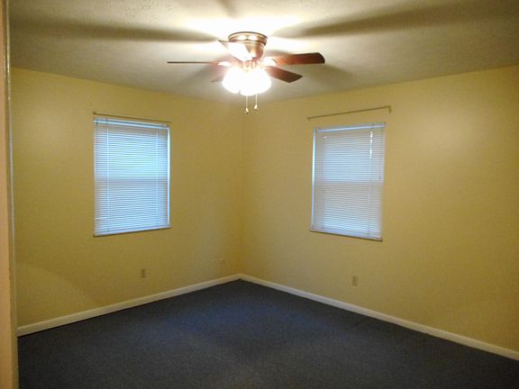 5th image of 396 E 13th Ave APT 1