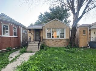 7704 S Honore St, Chicago, IL 60620