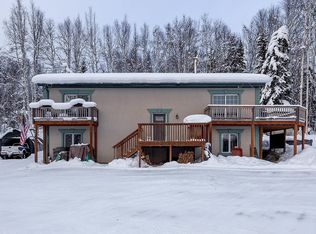 586 Bullion Dr, Fairbanks, AK 99712