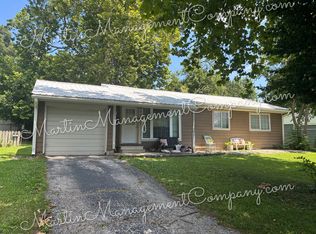 233 Rainbow Dr, Sedalia, MO 65301