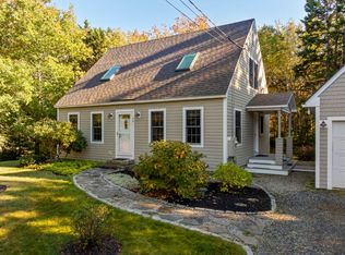 12 Ocean Ridge Dr, East Boothbay, ME 04544