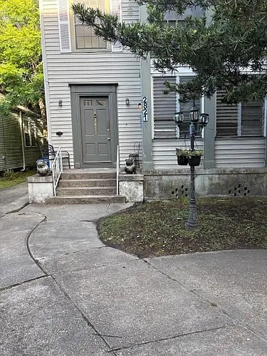 2823 Joseph St Photo 1