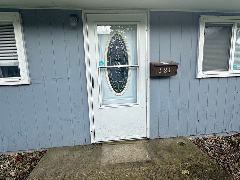 1st image of 115 Eastern Ave #121