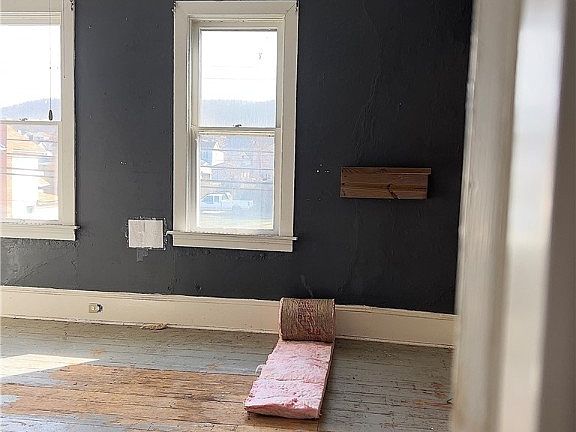 5th image of 1029 Commerce St