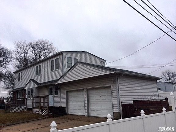 2nd image of 1 Mohawk Dr