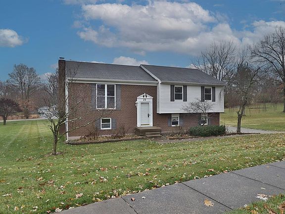 2nd image of 28 New Briton Cir
