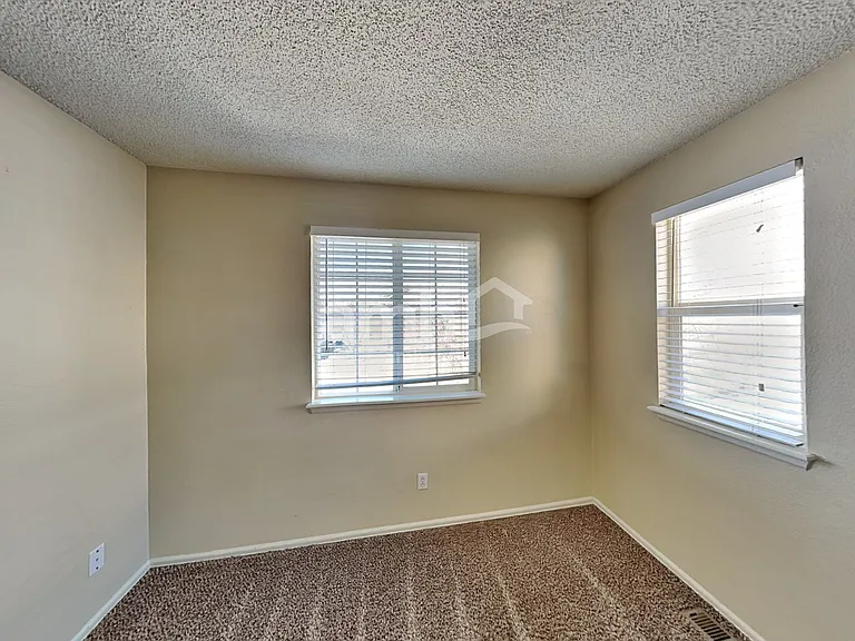 19856 E Villanova Dr — Photo 16