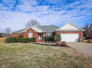 260 Meadow Ridge Ct, Paducah, KY 42003