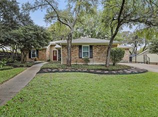 1838 Rhinevalley Dr, Arlington, TX 76012