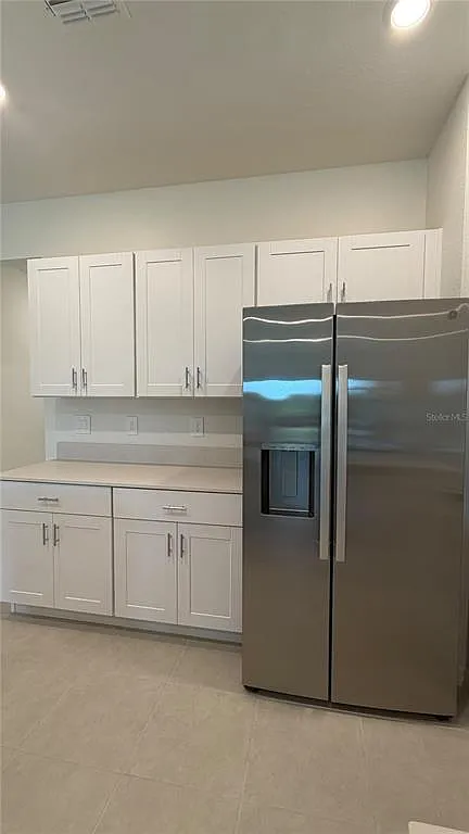 3 bed, 2.5 bath, 1747 sqft, $2,390 — Photo 3