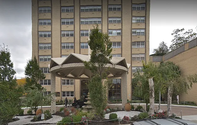 Sold by Benjamin Realty Since 1980 | media 10