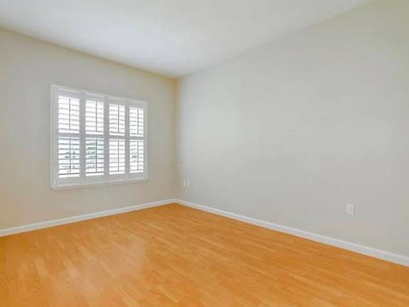 3rd image of 422 E Evelyn Ave APT 103