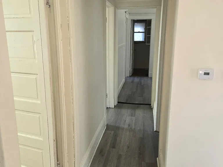 555 1st St #2 — Photo 4