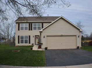 405 Clifton Ln, Bolingbrook, IL 60440