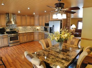 3454 Vinton Rd, Philadelphia, PA 19154