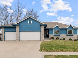 3225 Gold Rush Rd, Council Bluffs, IA 51501