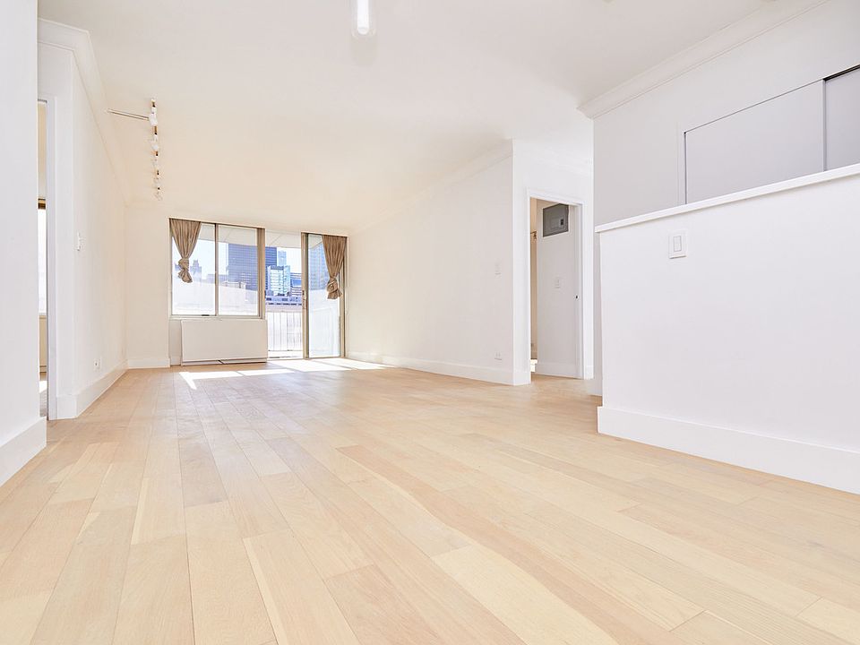 1st image of 220 E 65th St APT 12C