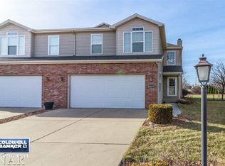 3400 Horse Creek Dr, Normal, IL