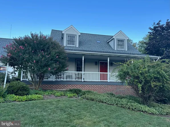 425 Sunrise Blvd, Elizabethtown, PA 17022