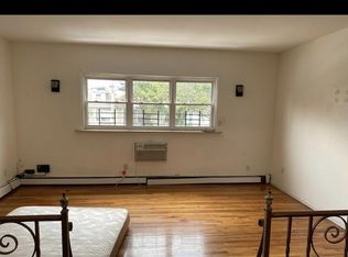 1010 Clarence Ave #1, Bronx, NY 10465