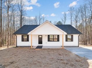 127 Skunk Hollow Rd, Cleveland, GA 30528