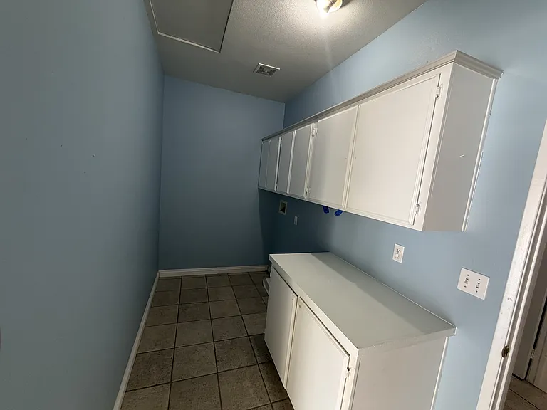 9310 Nickellaus Ct — Photo 13