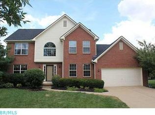 5841 Honors Ct, Westerville, OH 43082