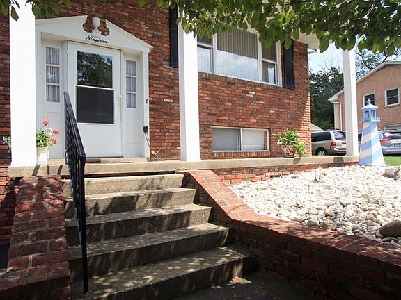 2nd image of 19 Brookdale Dr