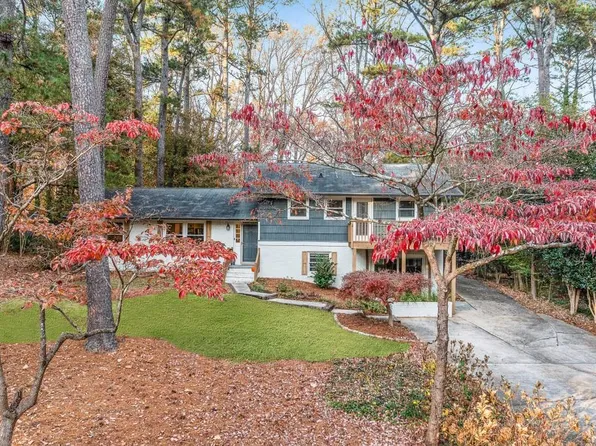 3860 Cardinal Dr, Tucker, GA 30084