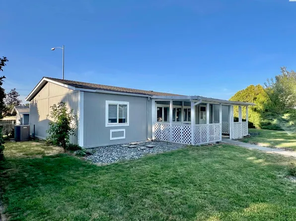 7901 W Clearwater Ave Unit 137, Kennewick, WA 99336