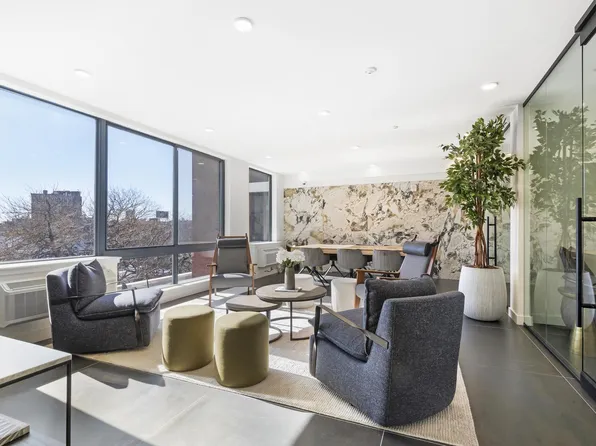 55 Jordan Avenue image 10 of 22