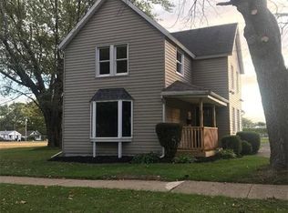 687 S Roberts Rd, Dunkirk, NY 14048