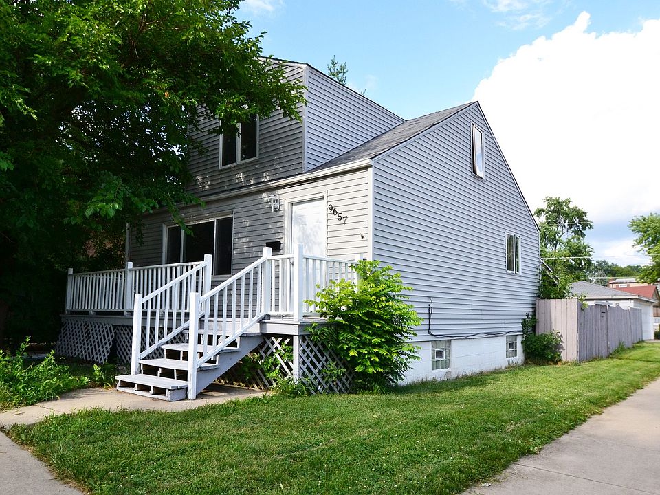 1st image of 9657 S McVicker Ave
