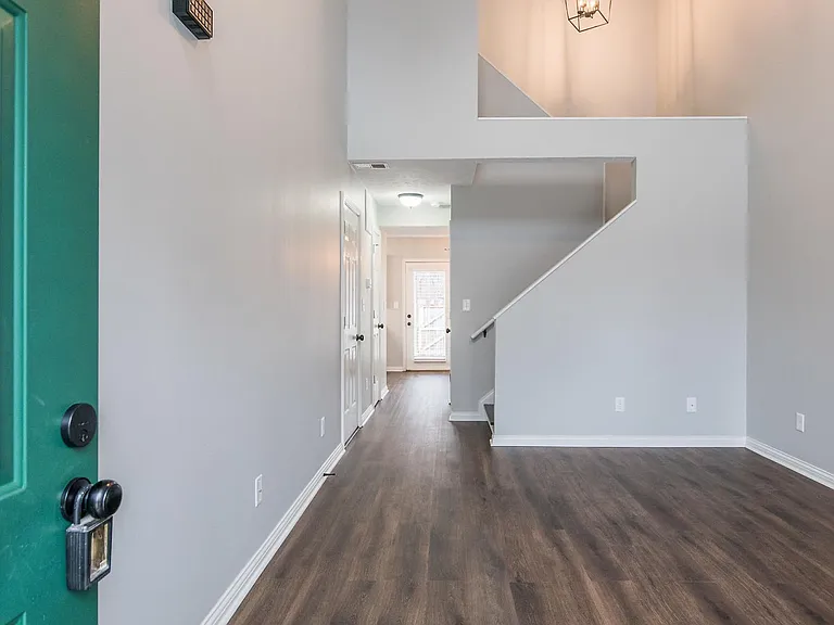 3853 Boston Rd — Photo 9