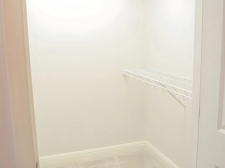 Walk in closet