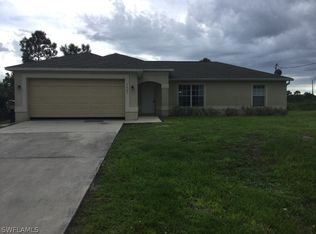 3007 44th St W, Lehigh Acres, FL 33971