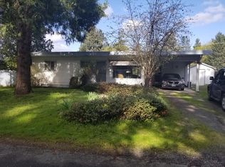 115 Landsiedel Ln, Grants Pass, OR 97527