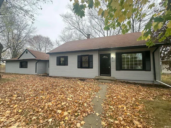 417 Water St, Avilla, IN 46710
