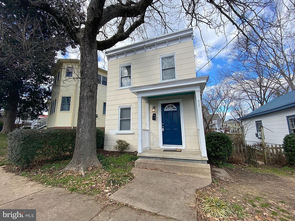 1st image of 617 Charlotte St