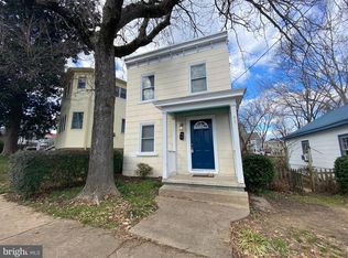 617 Charlotte St, Fredericksburg, VA 22401