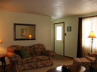 1756 Floyd St, Conway, PA 15027