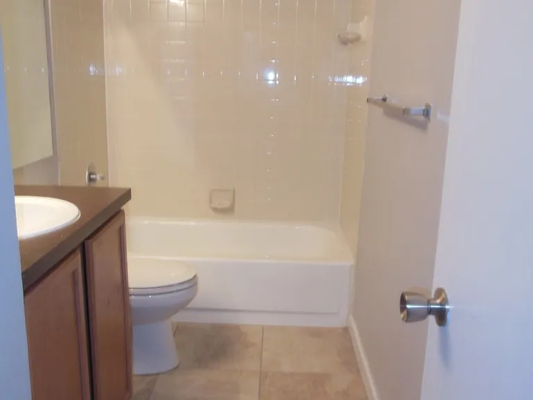 744 Executive Center Dr #23-9-23 — Photo 19