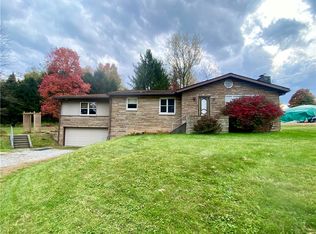 480 Center Grange Rd, Monaca, PA 15061