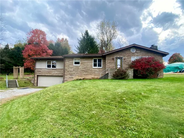 480 Center Grange Rd, Monaca, PA 15061