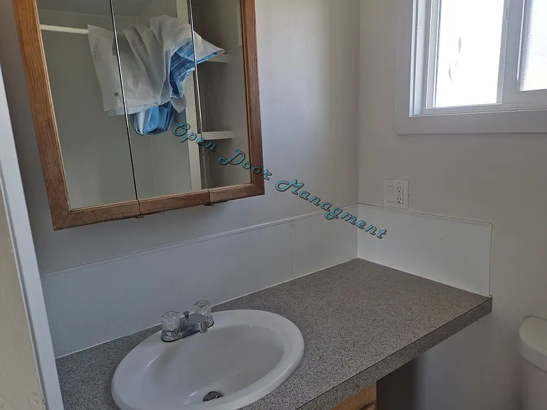 201 Hobson Ave #40 — Photo 8